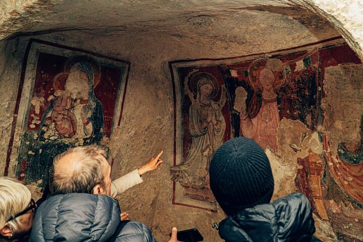 Guided Walking Tour in the Regional Park of Rupestrian Churches photo 3