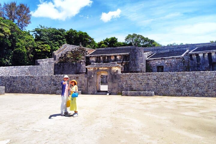 Shurijo Castle & Royal Mausoleum Tour – Ryukyu Kingdom Heritage photo 2