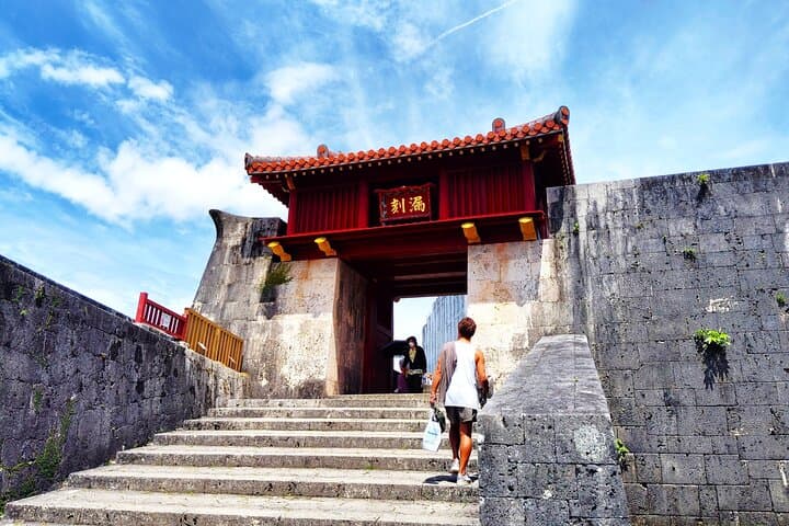 Shurijo Castle & Royal Mausoleum Tour – Ryukyu Kingdom Heritage