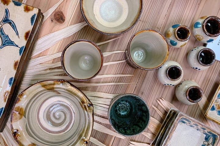 Naha: Discover Yachimun Pottery and Local Crafts in Tsuboya photo 5
