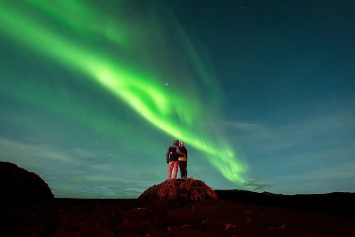 Reykjavik Private Northern Lights Tour with Pro Photographer photo 4