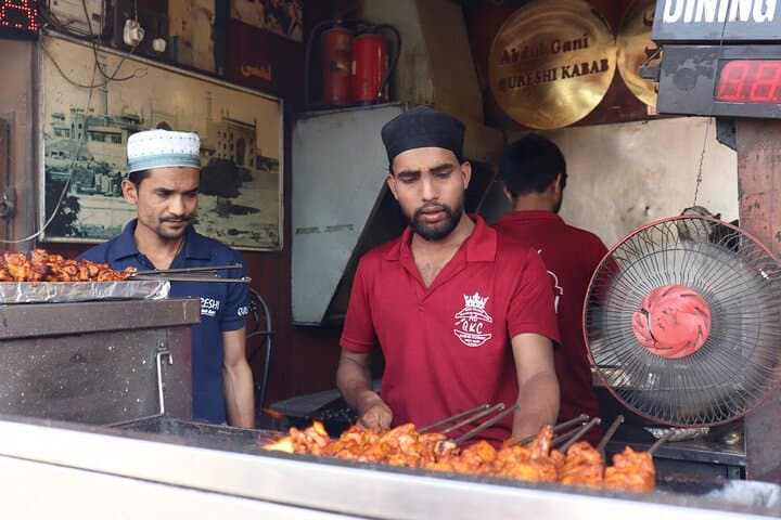 Old Delhi Street Food and Spice Market Tour photo 4