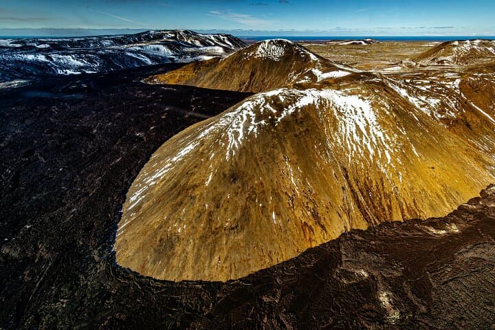 Helicopter Tour Over Iceland’s Reykjanes Volcano Eruption Site photo 3