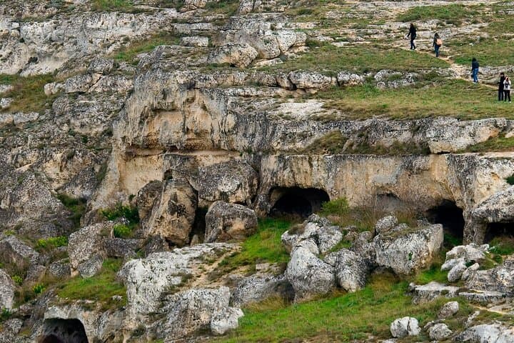 Murgia Materana tour on the trail of the Basiliani rock church photo 3