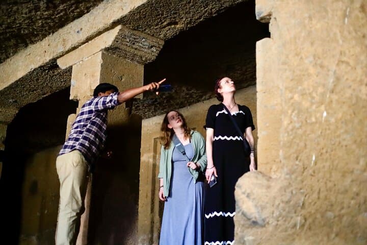  Mumbai Full-Day Sightseeing & Elephanta Caves Tour