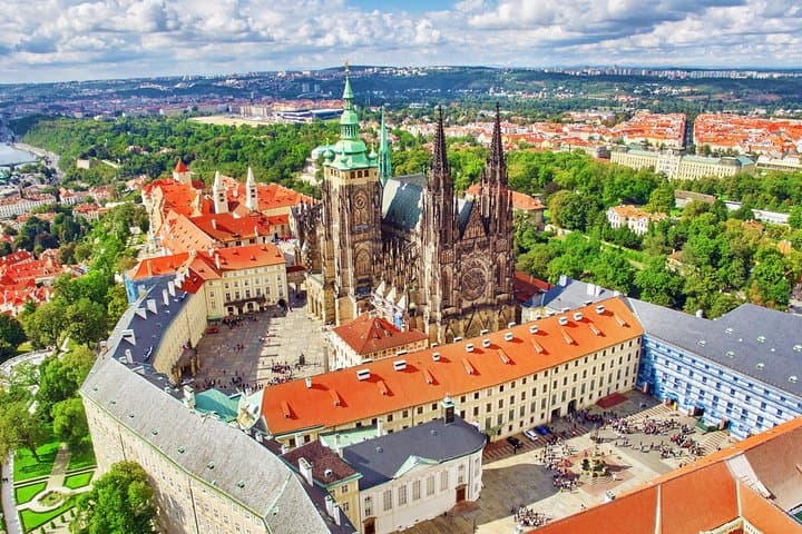 3-hour Private Prague Castle Walking Tour photo 2