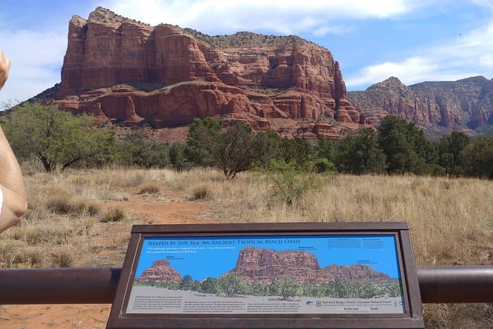 Private 2-Hour Sedona Bell Rock or Cathedral Vortex Journey & Meditation photo 4