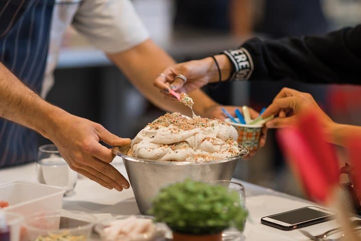 Street Food & Street Art, Backroads & Boroughs photo 3