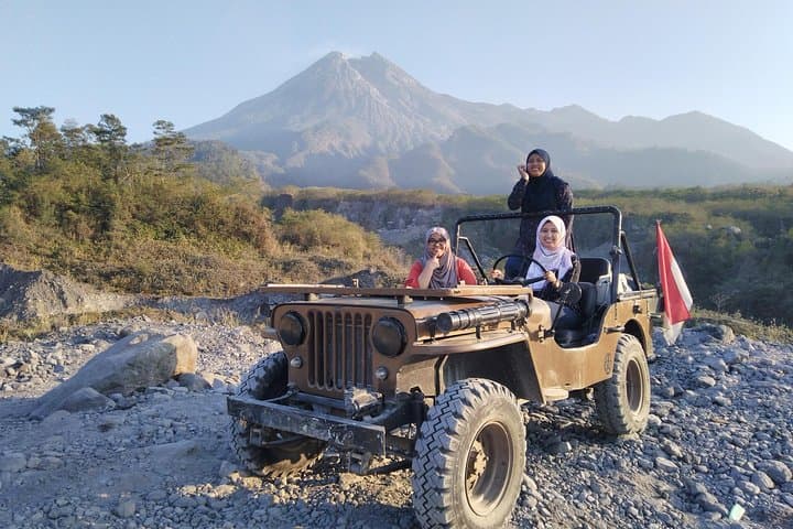 Borobudur(climb up), Merapi Volcano and Prambanan Temple Tour photo 5