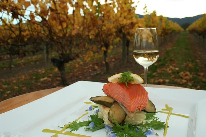 Wine trail and Christchurch City - Luxury, Small Group Tour