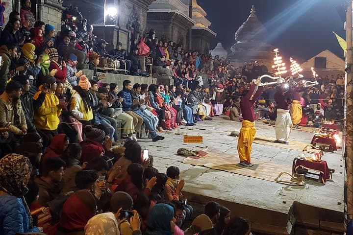 Pashupatinath Evening Aarati: Few Divinely Hours in Kathmandu