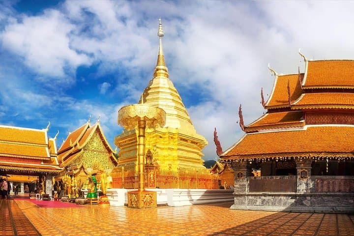 Chiang Mai Best City Tour with Doi Suthep, Pha Lat & Chedi Luang photo 2
