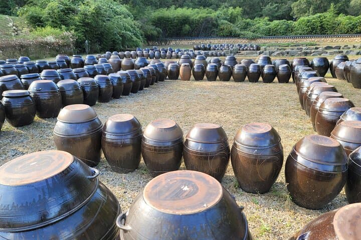 Korean Pottery Town Tour with the pottery class from Busan photo 5