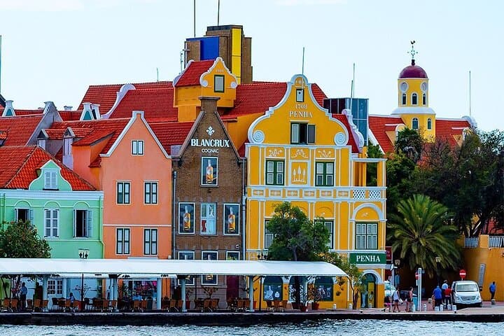 Exclusive 3-Hour Private Tour: Explore Willemstad & surroundings