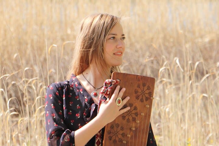 Magical sounds of the Kokle - Learn how to play it photo 3