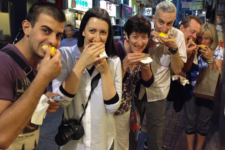 Hong Kong Food Tour: Central and Sheung Wan Districts photo 2