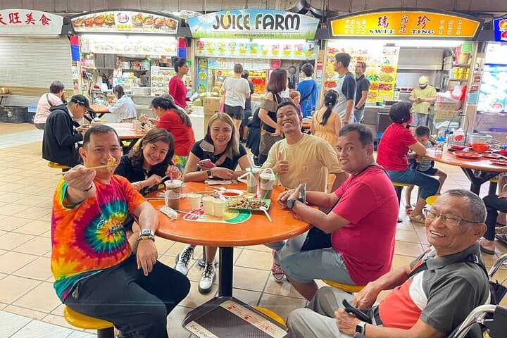 Singapore: Chinatown Hawker Food Tasting Tour photo 5