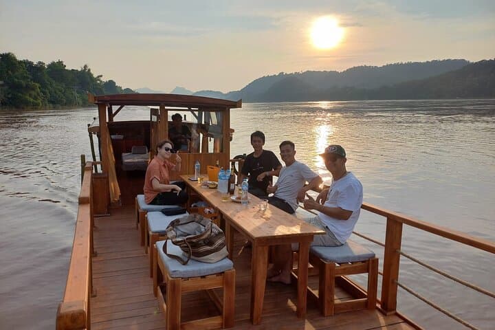 Luang Prabang Mekong Sunset Cruise and Hot Pot Dinner