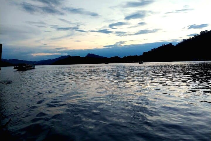 Luang Prabang Mekong Sunset Cruise and Hot Pot Dinner photo 3