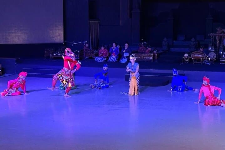 Private Ramayana Ballet Performance Tour at Prambanan with Dinner photo 2