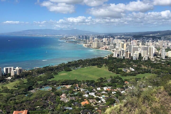 Diamond Head Hiking Tour with Ticket and Reservation Inclusion photo 3