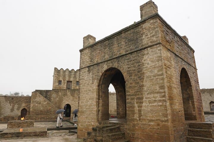 Ateshgah Fire Temple and Yanardag Fire Mountain Private Tour photo 5