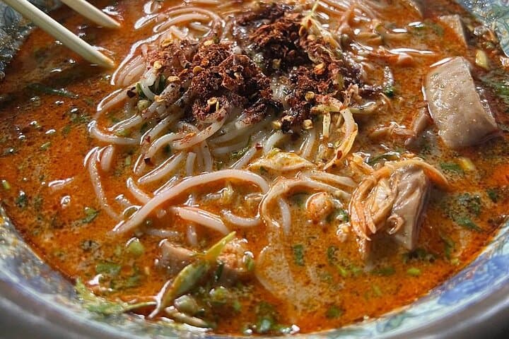 Luang Prabang Local Market and Morning Food Tour with Drinks photo 5