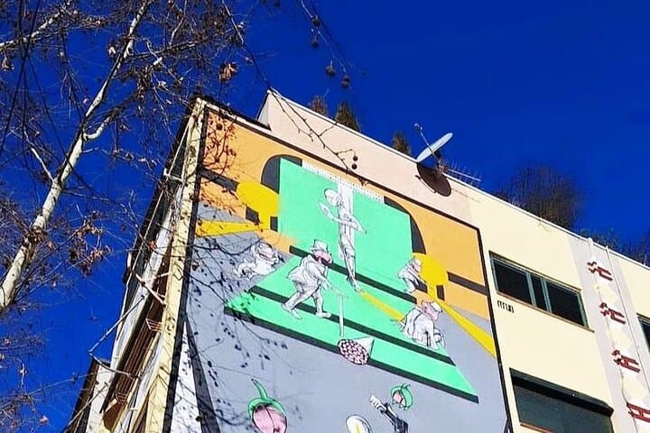Tirana: Street Art & Modern Architecture Tour photo 3