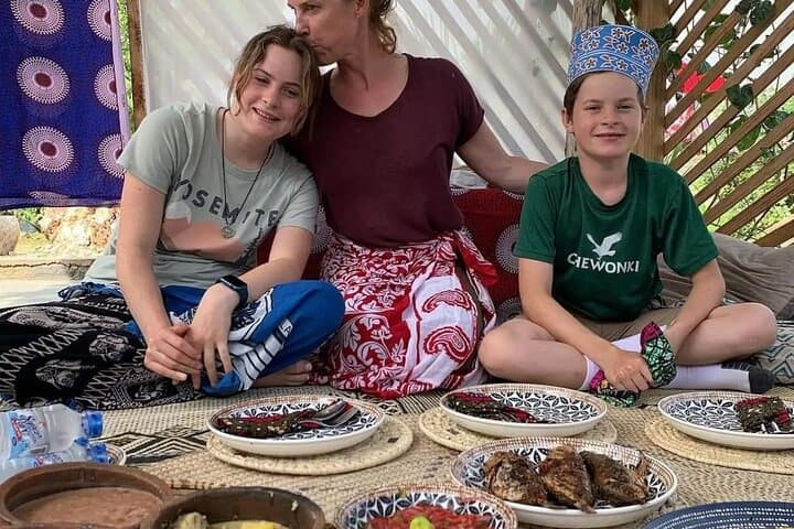 A private half day spice farm with a cooking lesson photo 4