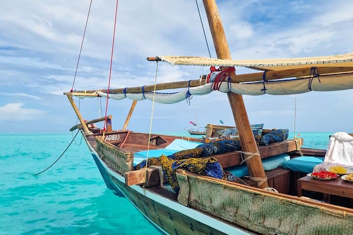 Romantic Private Sunset Cruise on a Dhow Boat photo 5