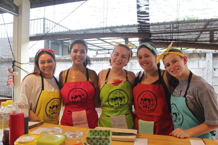 Half Day Evening Cooking Class with Market Tour in Chiang Mai photo 4