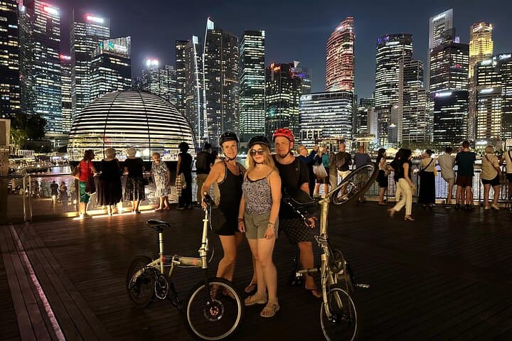 Singapore Light to Night Bike Tour photo 4