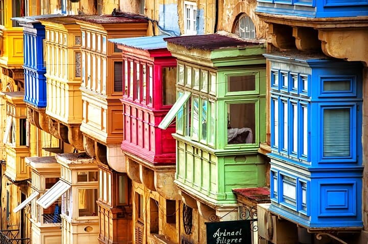 Harbors and Knights of Malta. Private tour from Valletta port.