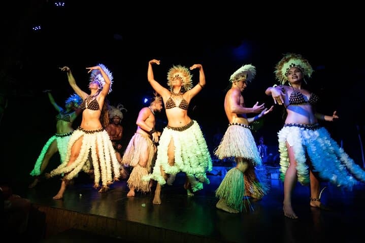 Easter Island Ancestral Dinner and Show with Transport photo 2