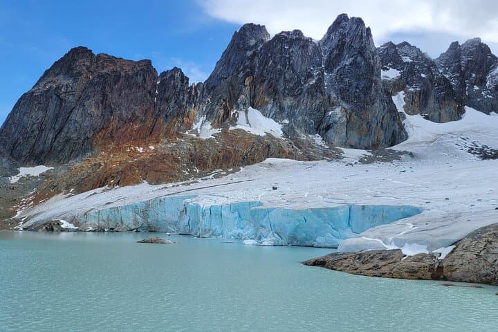 Trekking to Ojo del Albino Glacier photo 2