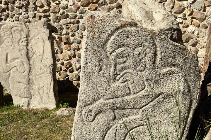 Monte Alban, Mezcal, Tule Tree and Wool Mats Tour photo 3