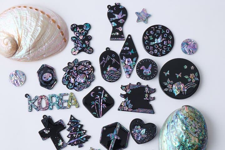 Traditional Korean Mother-of-Pearl Craft Workshop photo 3