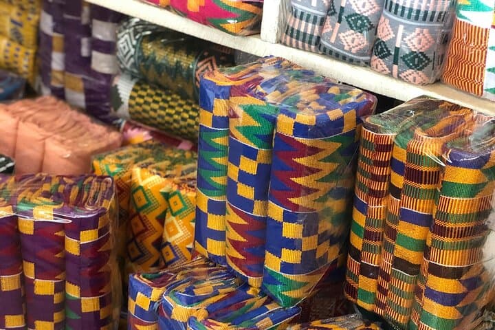 Batik Making, Kente Weaving and Art Center Cultural Market photo 5