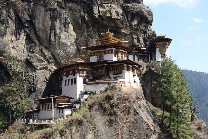 Guided tour of Tiger's Nest in Paro, Bhutan