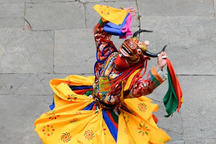 Guided tour of Tiger's Nest in Paro, Bhutan photo 2