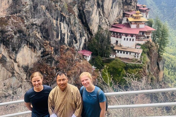 Guided tour of Tiger's Nest in Paro, Bhutan photo 3