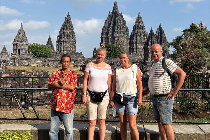 Sunset at Prambanan & Including Ticket Ramayana Ballet Show photo 4