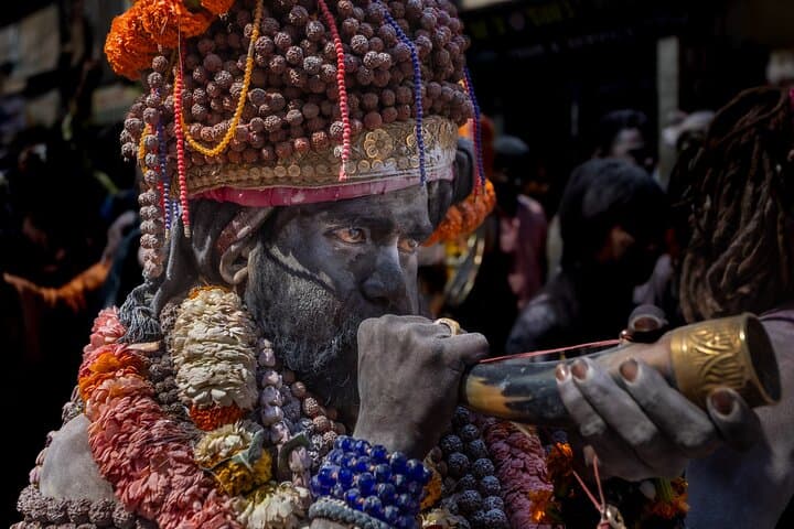 Photo Exploration of an Iconic and Spiritual City photo 3