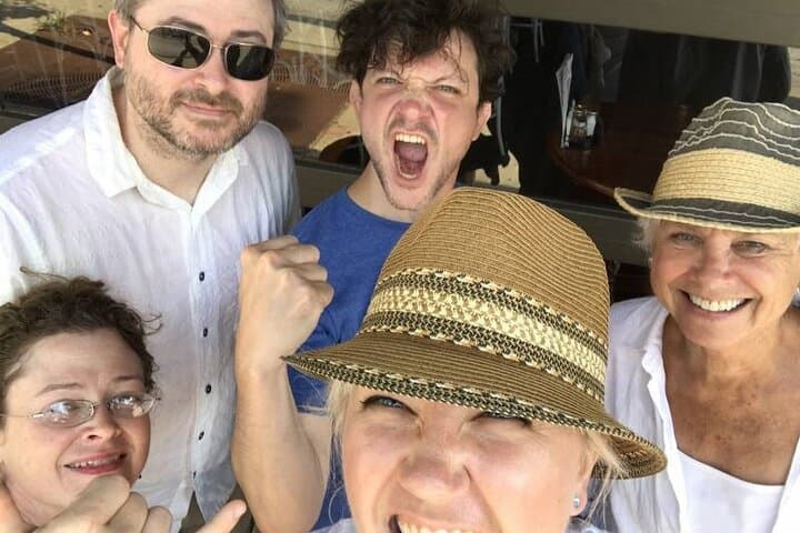 Amazing Bar Crawl in Quebec City photo 3