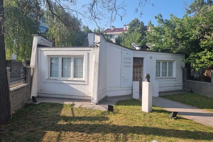 Prishtina Walking Tour to Mother Teresa Cathedral photo 3