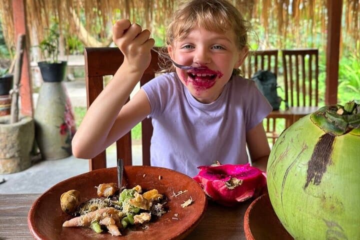PRIVATE Authentic Balinese Cooking Class in Ubud at Putu's Home