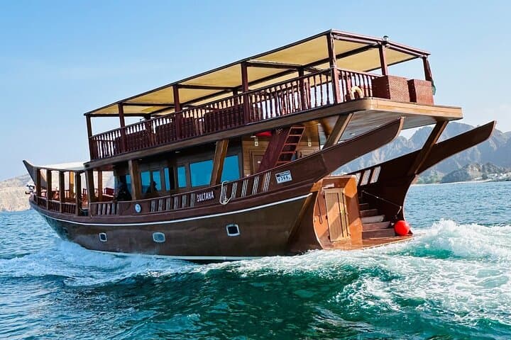 Muscat Omani Dhow Cruise and Snorkeling Tour photo 3