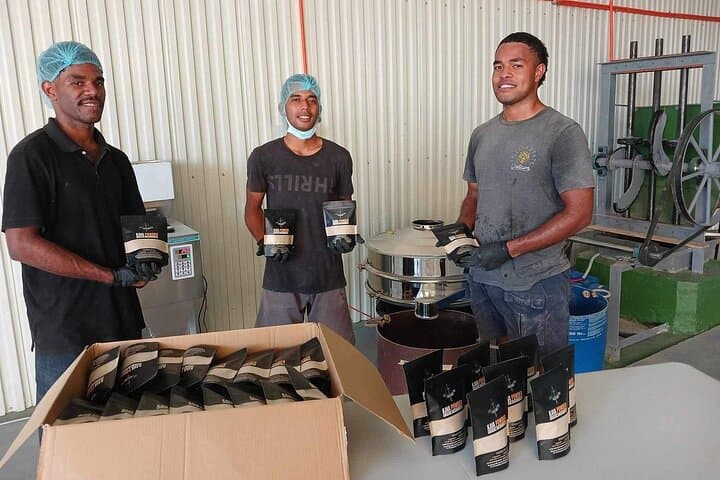 Kava Factory Tour and Flavored Kava Tasting Experience photo 2