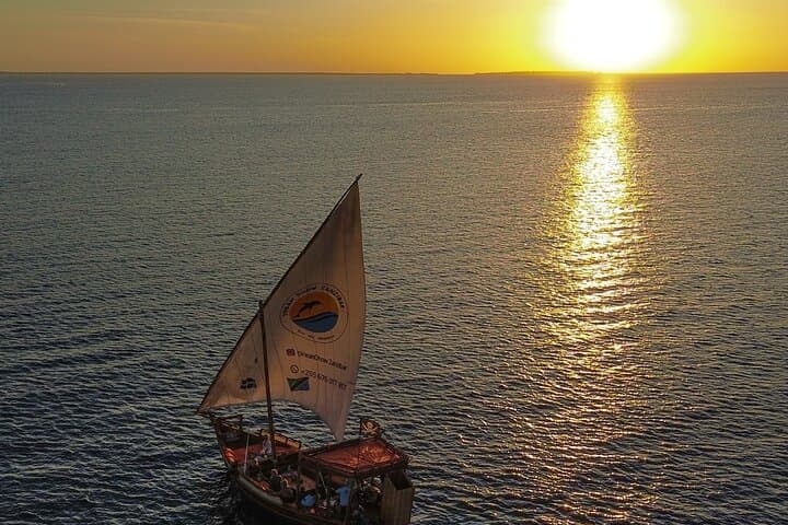Romantic Private Sunset Cruise on a Dhow Boat photo 4