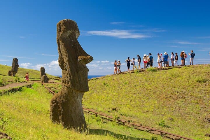 The Beginning and End of Moai Full Day Tour photo 3